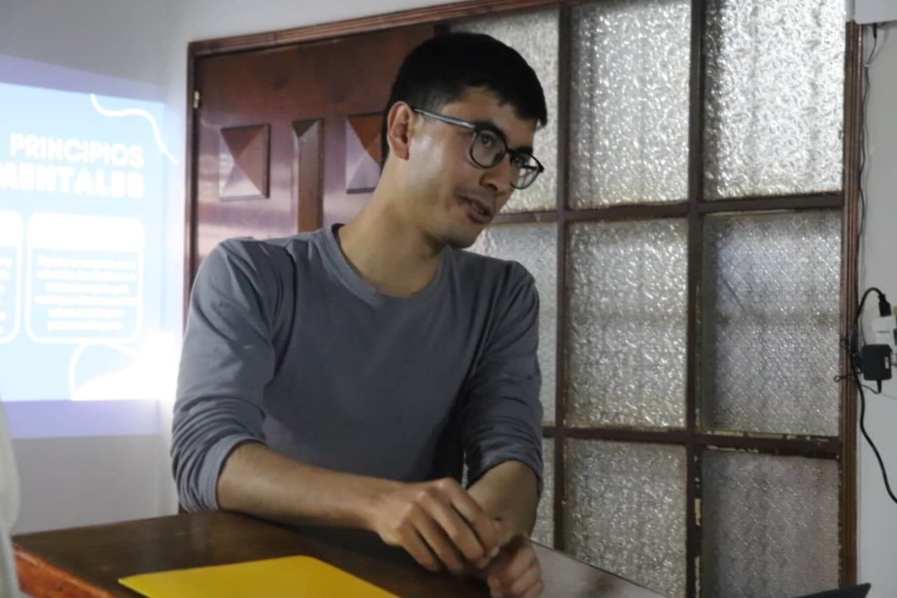 Marcos Enriquez, Charla de Liderazgo Comunitario(2025/2026).